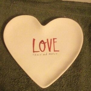 Heart-Shaped Love Plate